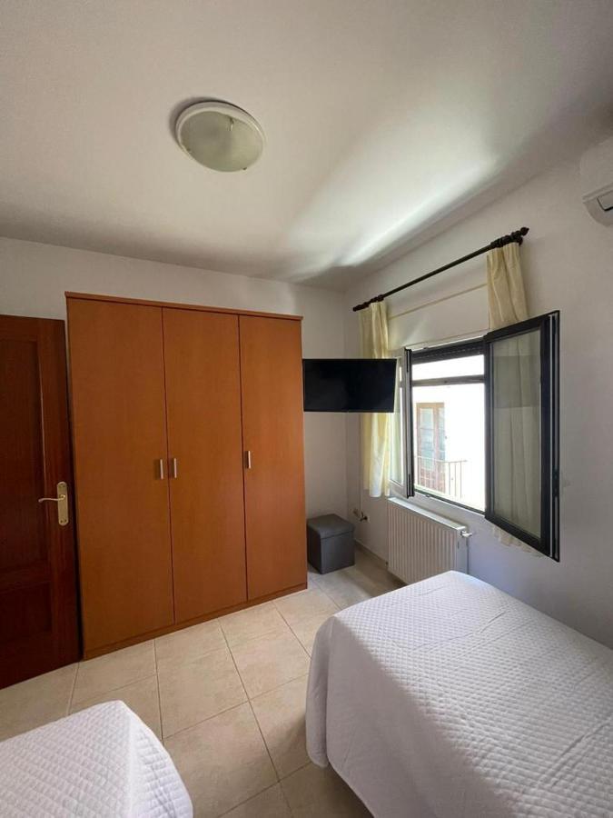 Apartament La Cova Peralada Exterior photo
